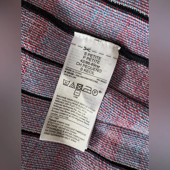 BANANA REPUBLIC Pleated Knit Midi Skirt | Striped | Petite S - Picture 5 of 5